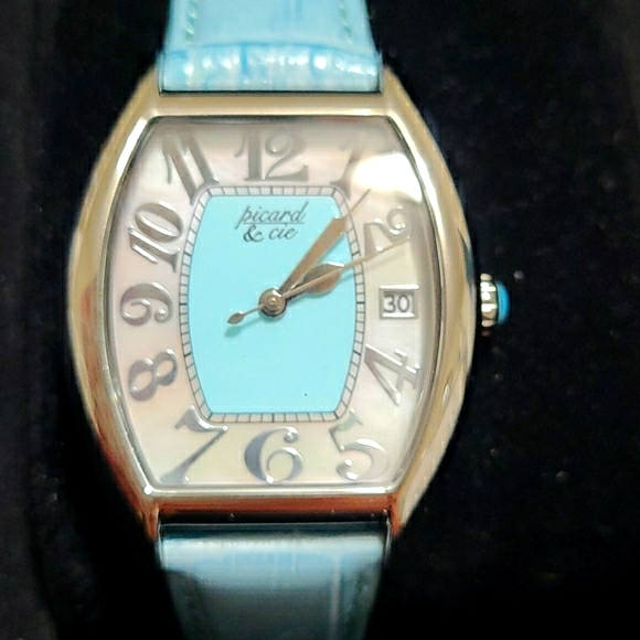 Luxury Picard & Cie Leather Stainless Watch - Picture 4 of 15